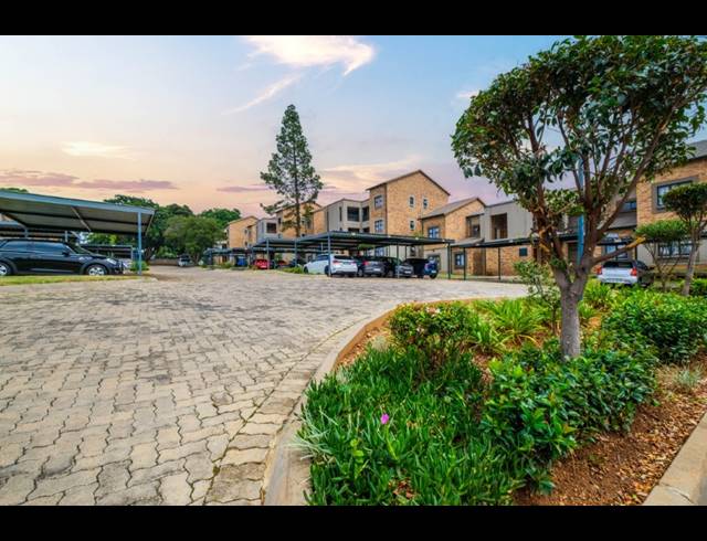 1 BEDROOM TOWNHOUSE FOR SALE IN BERGBRON